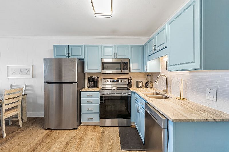 Furnished Finder property 412512_1 photo 8