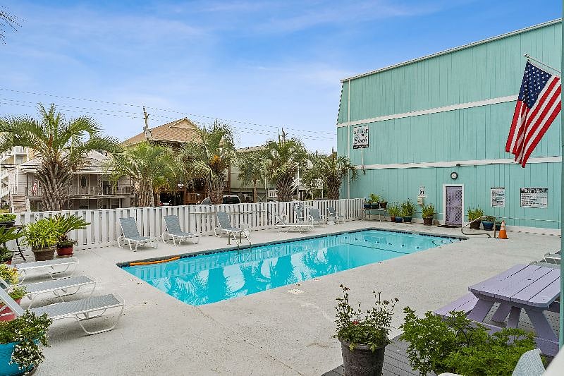 Furnished Finder property 412512_1 photo 3