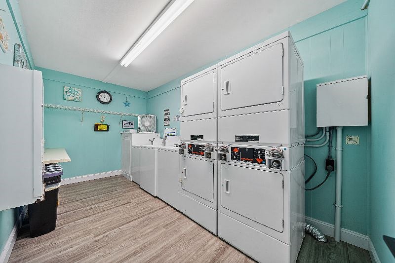 Furnished Finder property 412512_1 photo 28