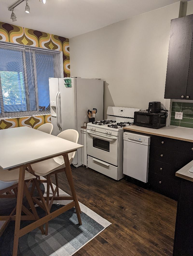 Furnished Finder property 412551_1 photo 4