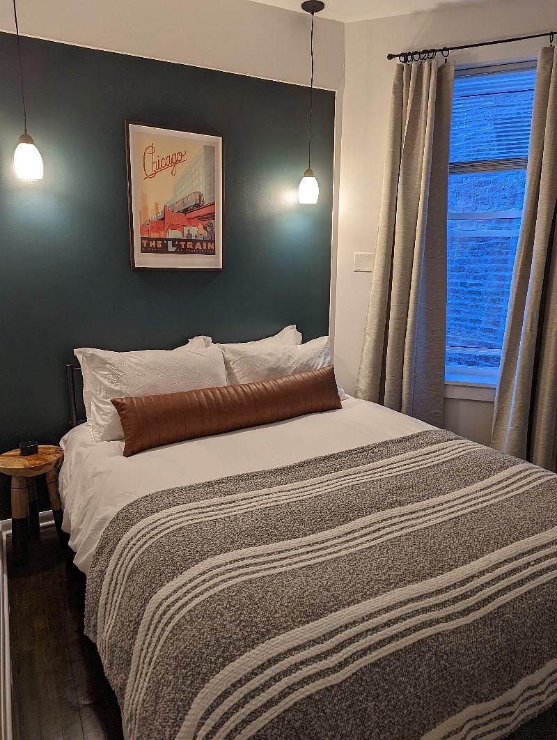 Front Bedroom pic 1
