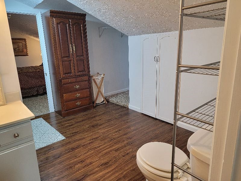Furnished Finder property 412573_1 photo 12