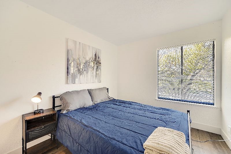 Furnished Finder property 412597_1 photo 8