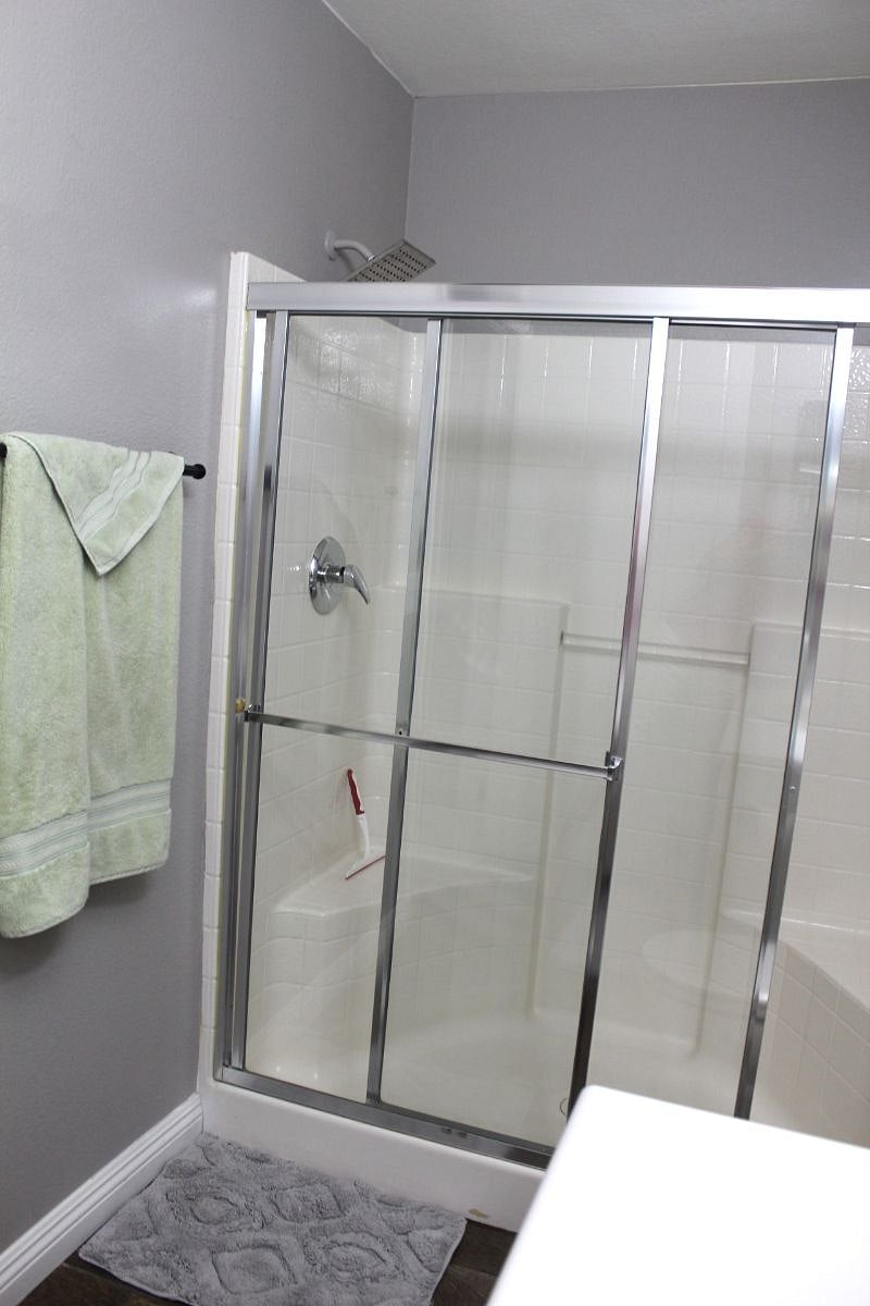 Master shower