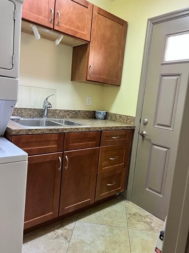 laundry adjacent to 2nd bedroom/office bathroom