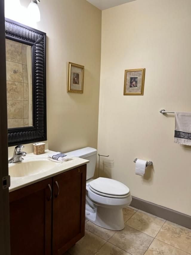 Master bedroom bathroom has shower