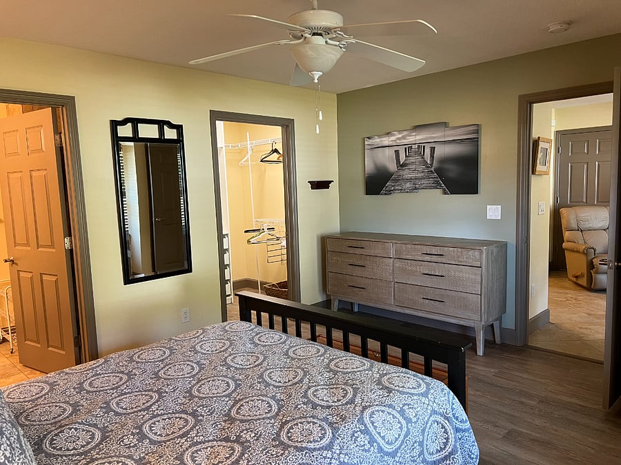 Furnished Finder property 412615_1 photo 21