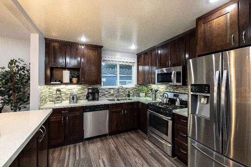 Furnished Finder property 412710_1 photo 9
