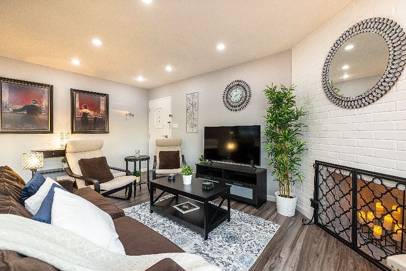 Furnished Finder property 412710_1 photo 18
