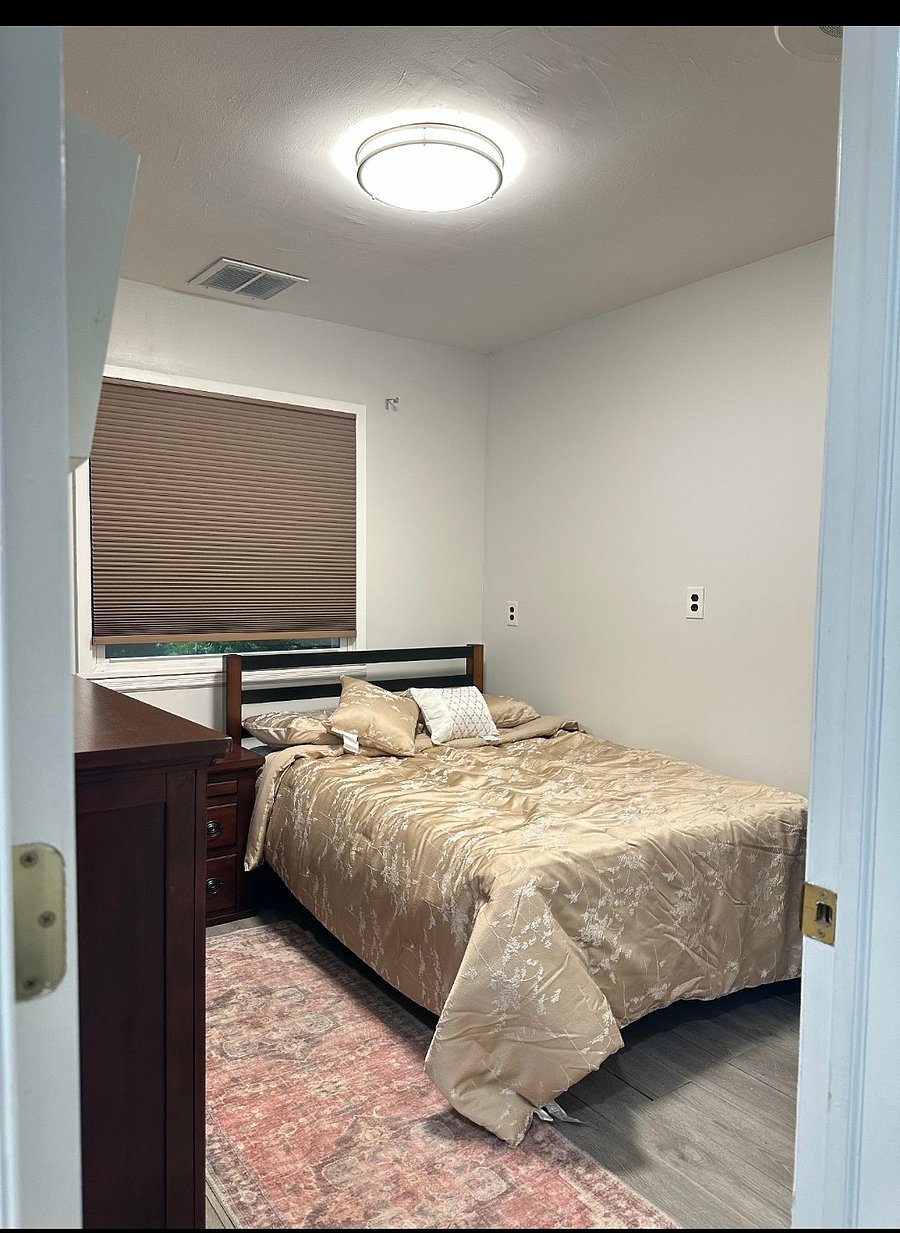 Furnished Finder property 412752_1 photo 4