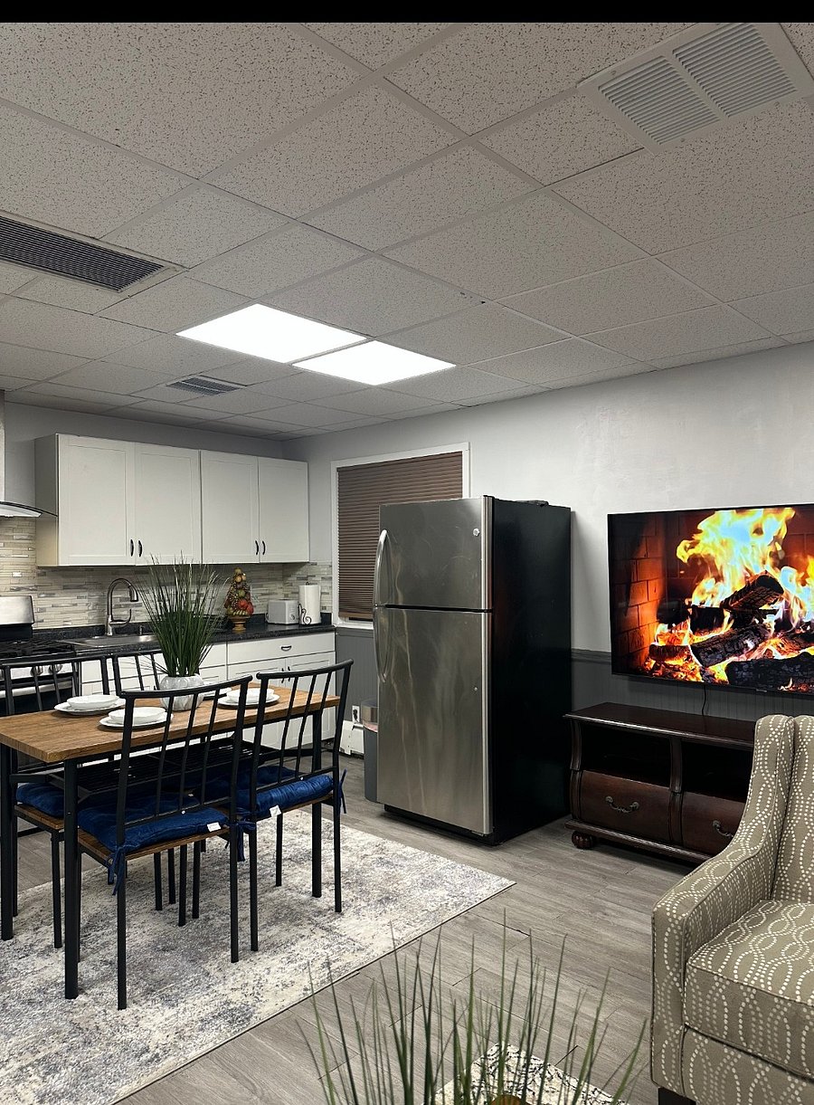 Furnished Finder property 412752_1 photo 8