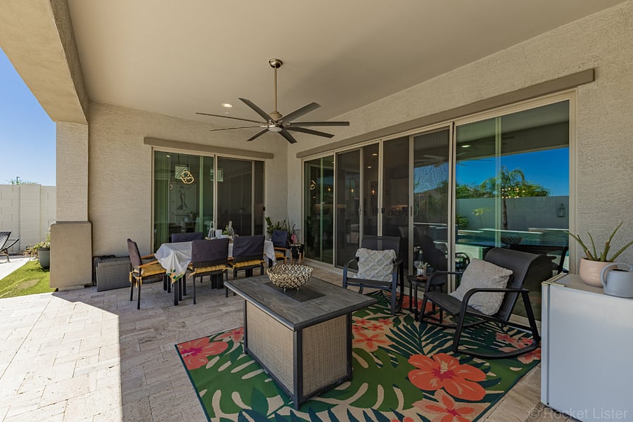 Covered Outside area