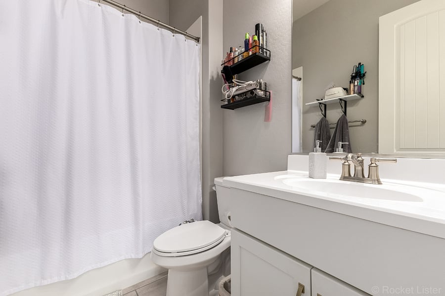 Bathroom 3