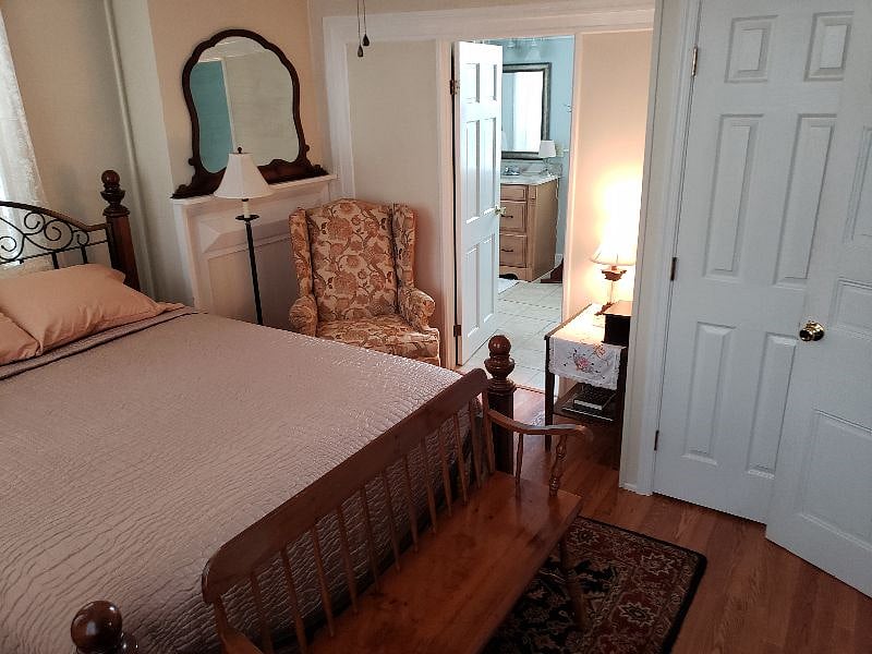 Furnished Finder property 412812_1 photo 3