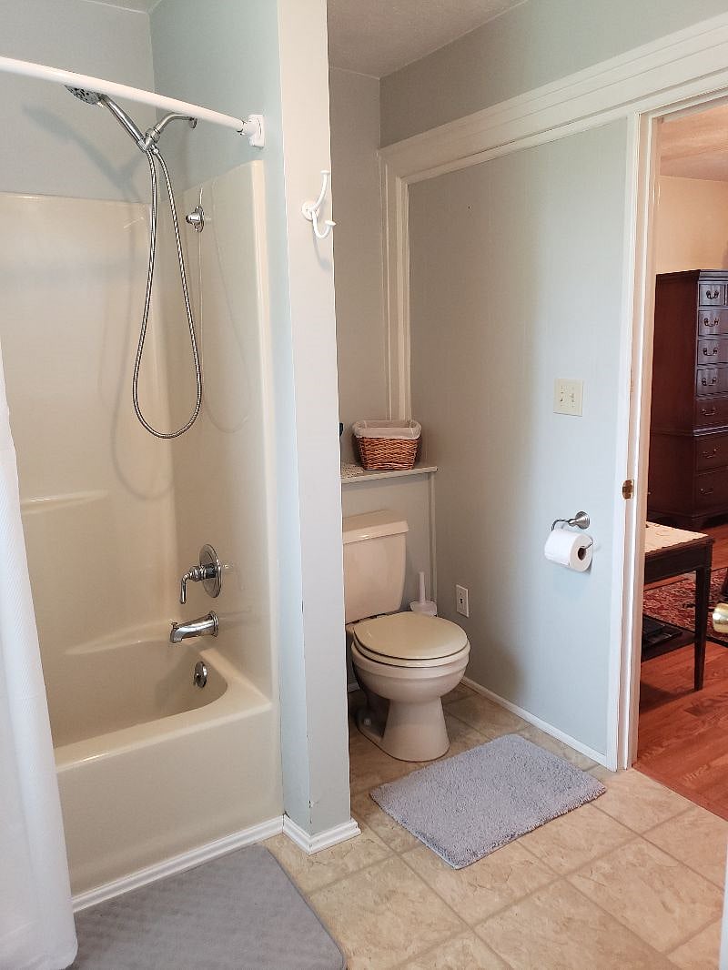 Furnished Finder property 412812_1 photo 4