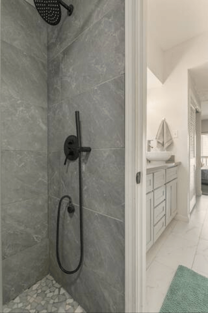 Furnished Finder property 412820_1 photo 24