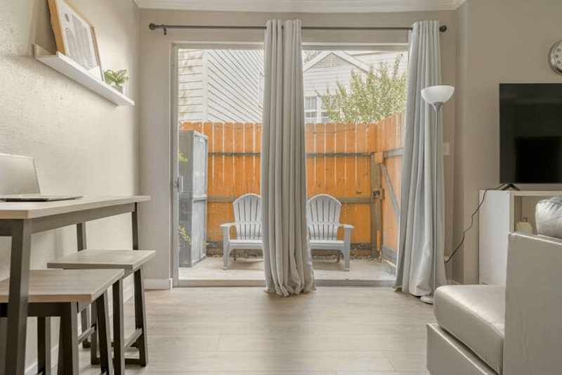 Furnished Finder property 412820_1 photo 15