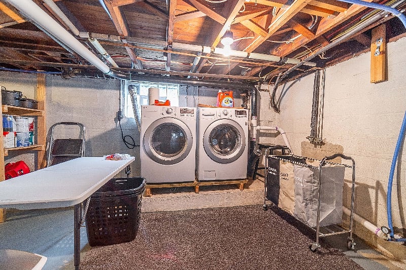 Basement laundry. Laundry essentials provided.