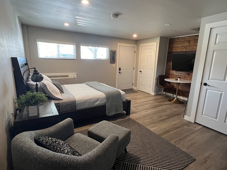 Furnished Finder property 412884_1 photo 6