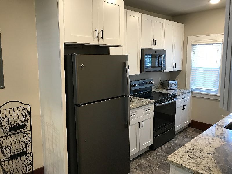 Furnished Finder property 412884_3 photo 4
