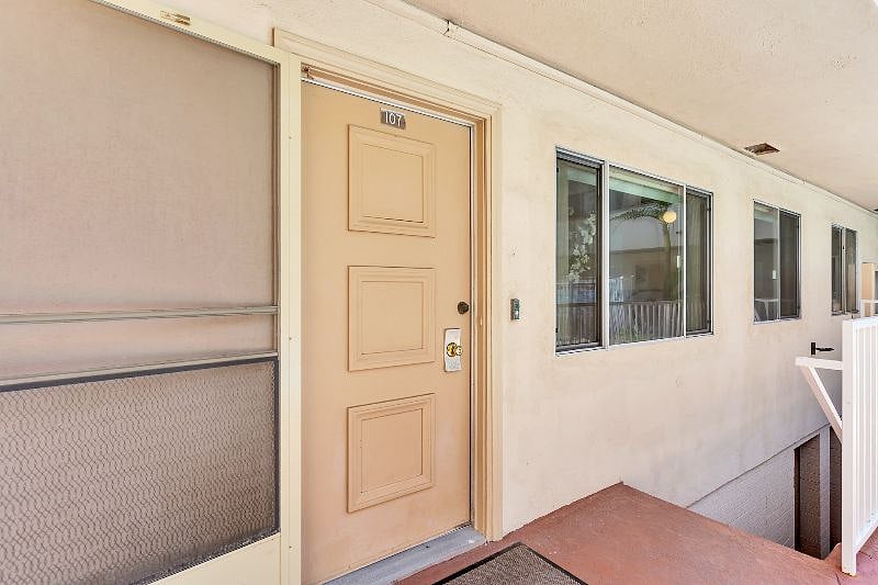 Furnished Finder property 412961_1 photo 25