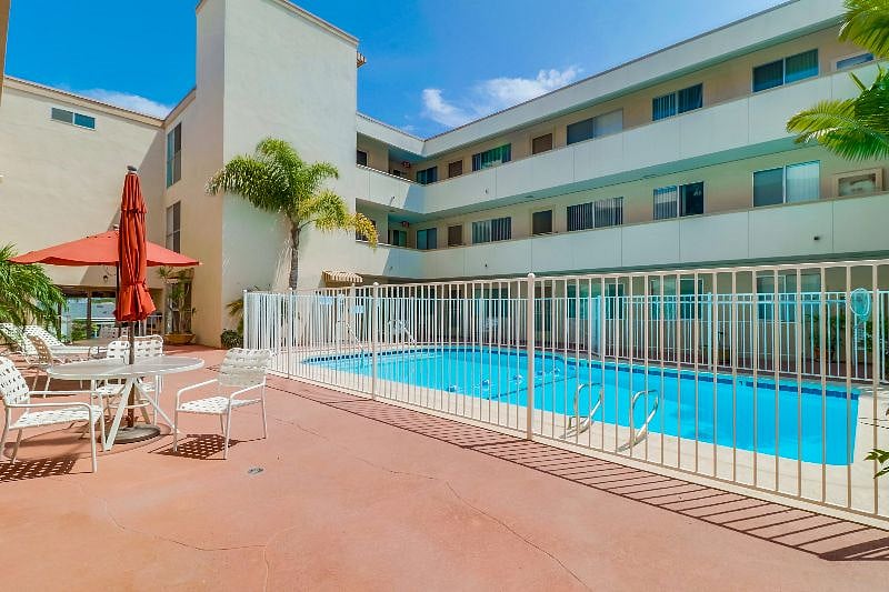 Furnished Finder property 412962_1 photo 27