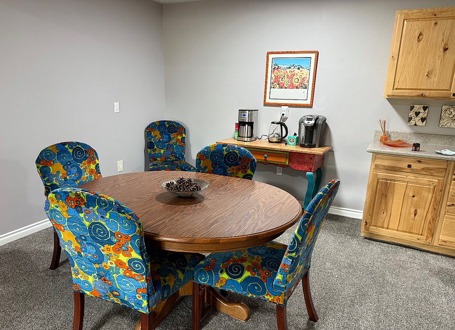 Furnished Finder property 413003_1 photo 4
