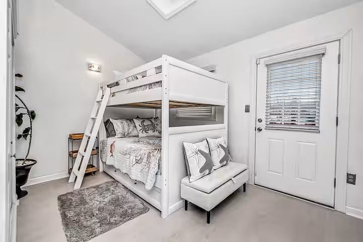 Furnished Finder property 413025_1 photo 5