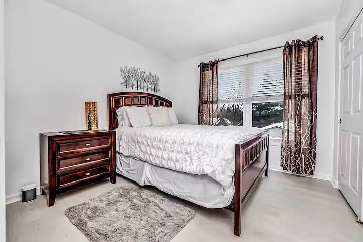 Furnished Finder property 413025_1 photo 11