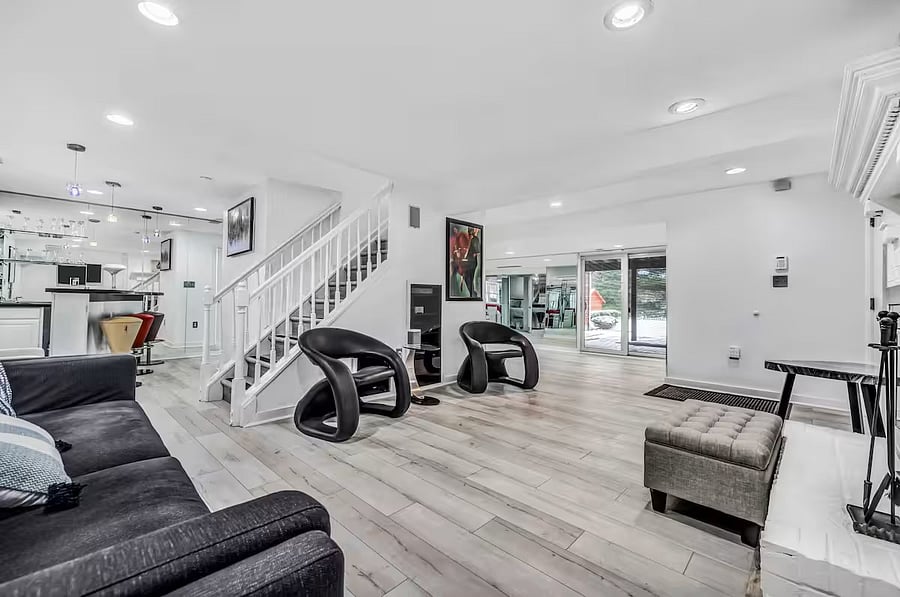 Furnished Finder property 413025_1 photo 18