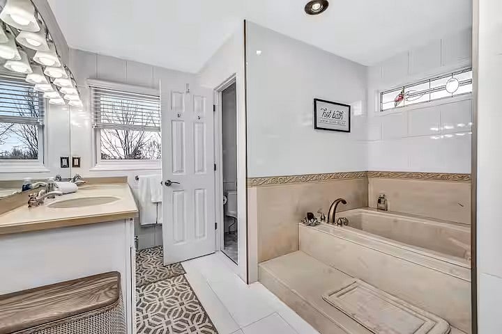Furnished Finder property 413025_1 photo 21