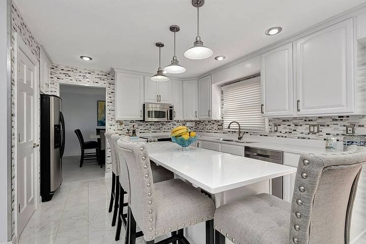 Furnished Finder property 413025_1 photo 39