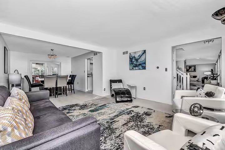 Furnished Finder property 413025_1 photo 52