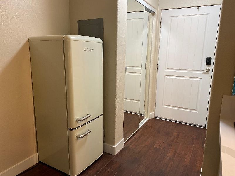 Furnished Finder property 413071_1 photo 6