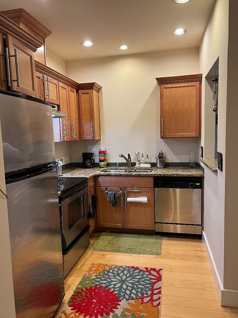 Furnished Finder property 413079_1 photo 3