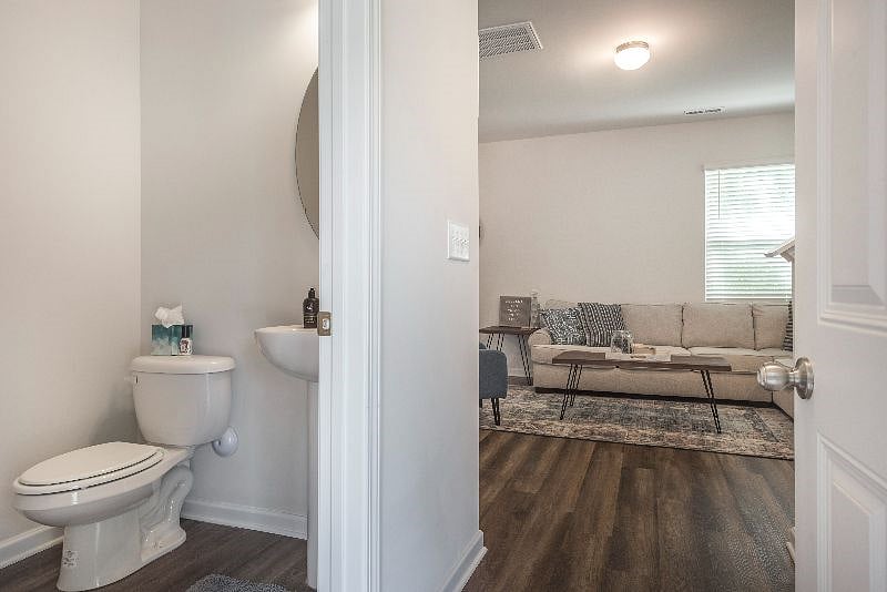 Furnished Finder property 413091_1 photo 4