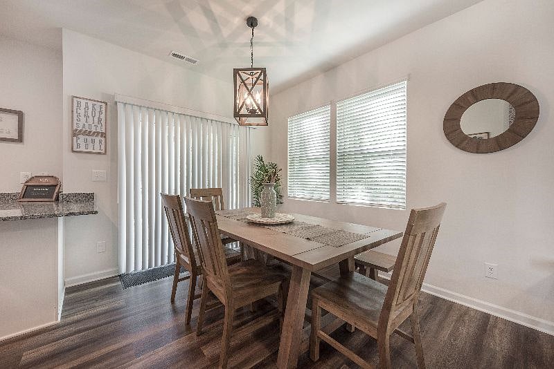Furnished Finder property 413091_1 photo 8