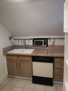 Furnished Finder property 413095_1 photo 5