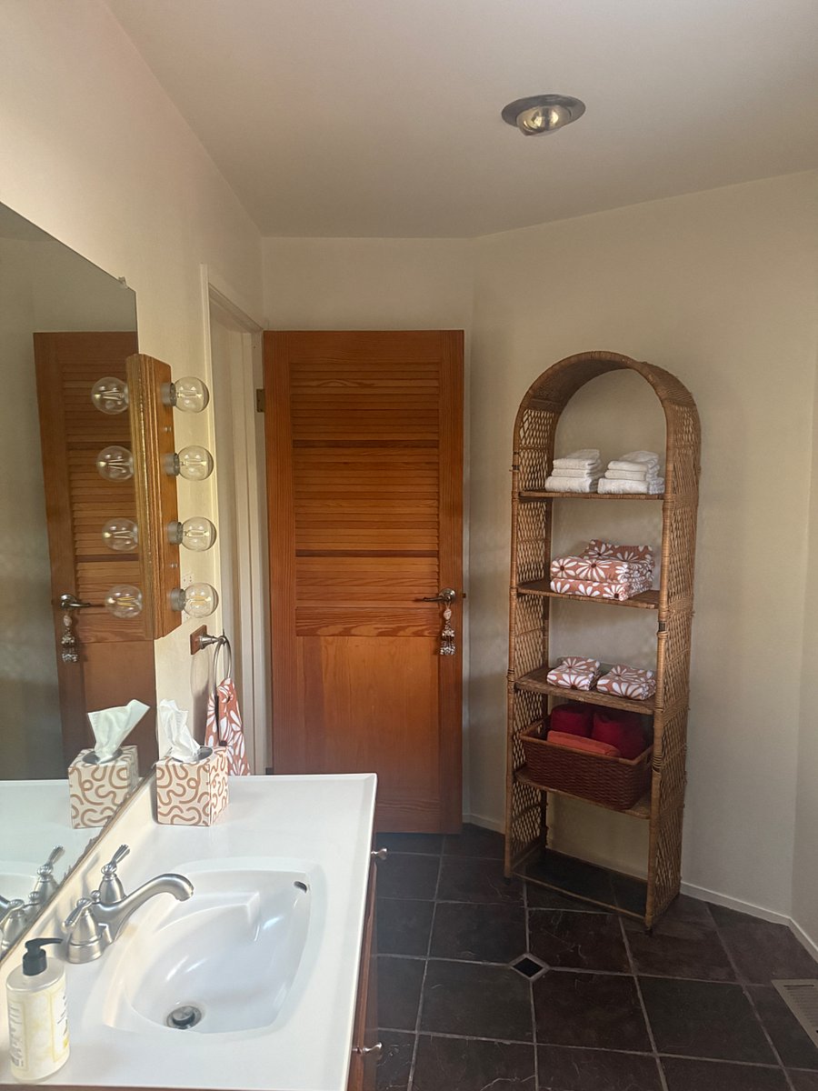 Furnished Finder property 413190_1 photo 13