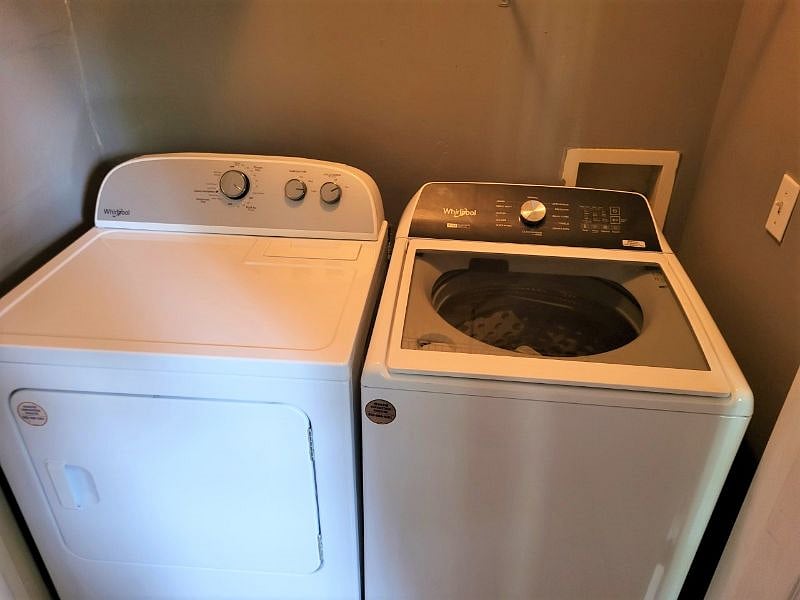 Furnished Finder property 413196_1 photo 10
