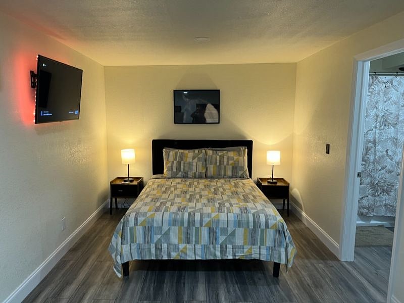 Furnished Finder property 413209_1 photo 13