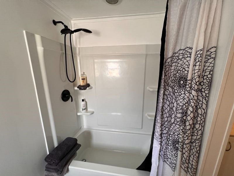 Furnished Finder property 413209_1 photo 59