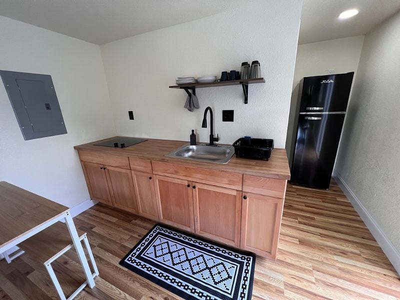 Furnished Finder property 413209_1 photo 68