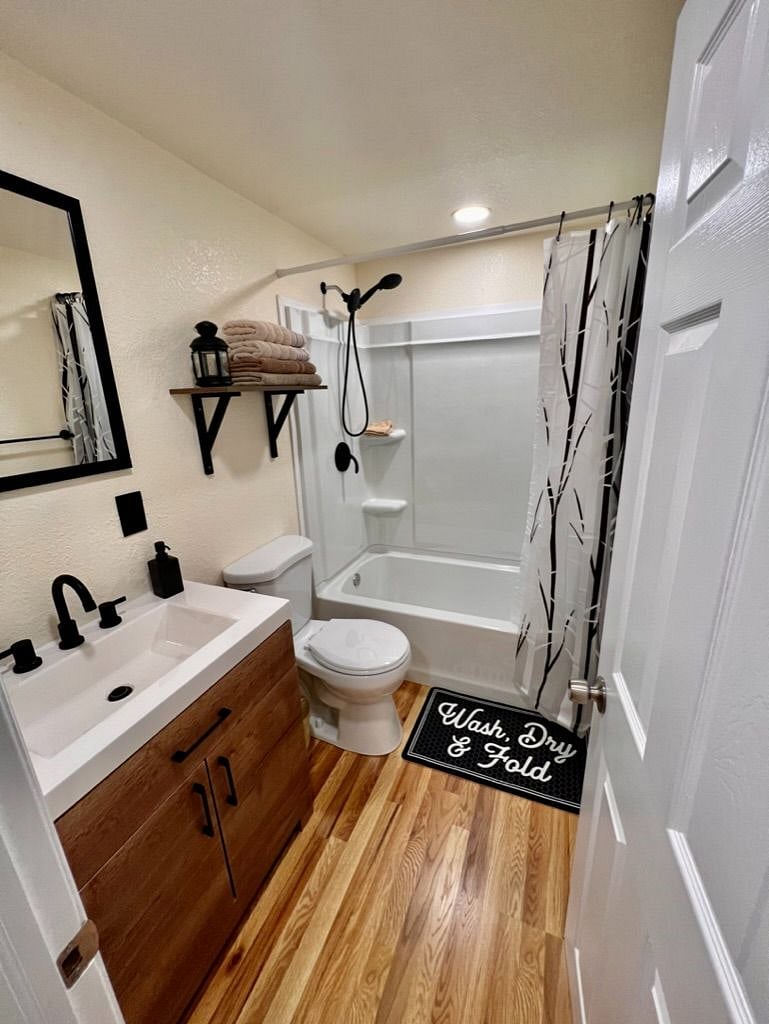 Furnished Finder property 413209_1 photo 79