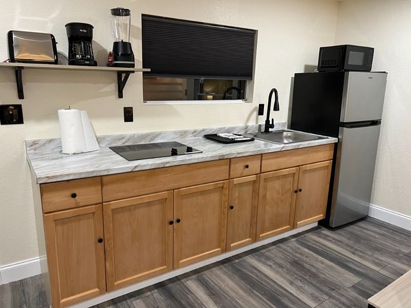 Furnished Finder property 413209_5 photo 5