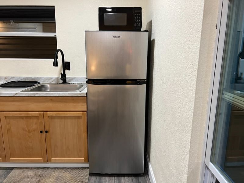 Furnished Finder property 413209_5 photo 8