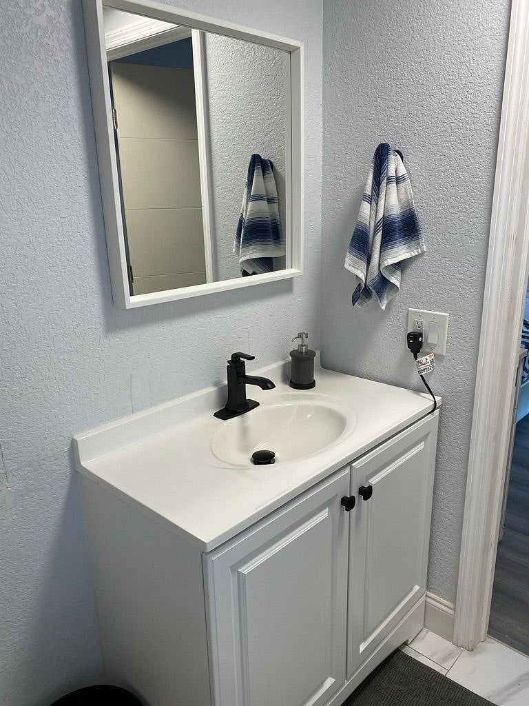 Furnished Finder property 413209_8 photo 5