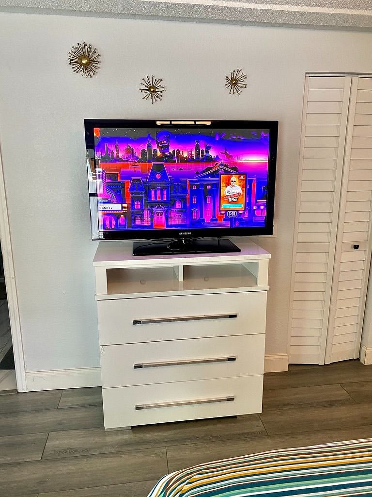 Furnished Finder property 413209_8 photo 4