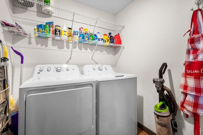 Furnished Finder property 413217_1 photo 12