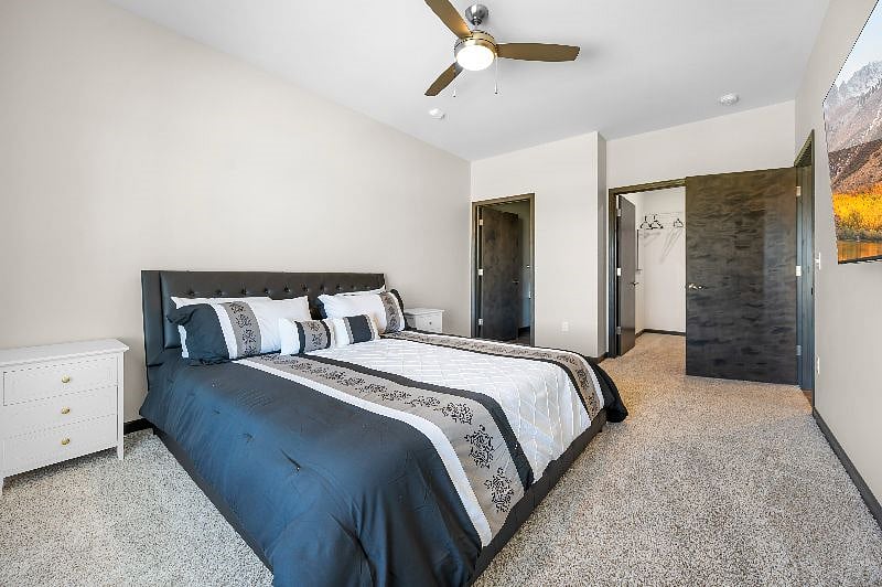 Furnished Finder property 413217_1 photo 17